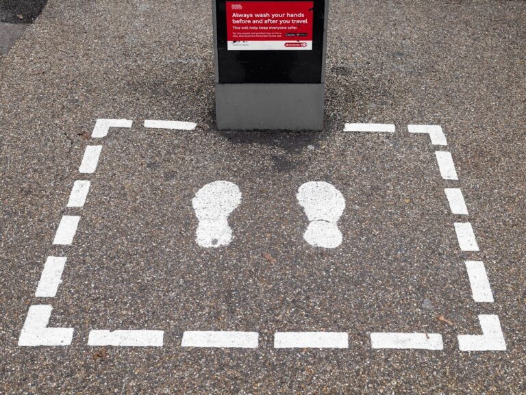 Inteligentne parkingi w galeriach handlowych – dlaczego stają się standardem?